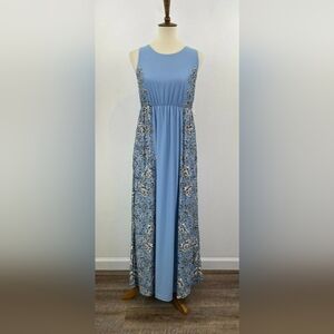 Sleeveless Light Blue Maxi Dress with Floral Side Panels